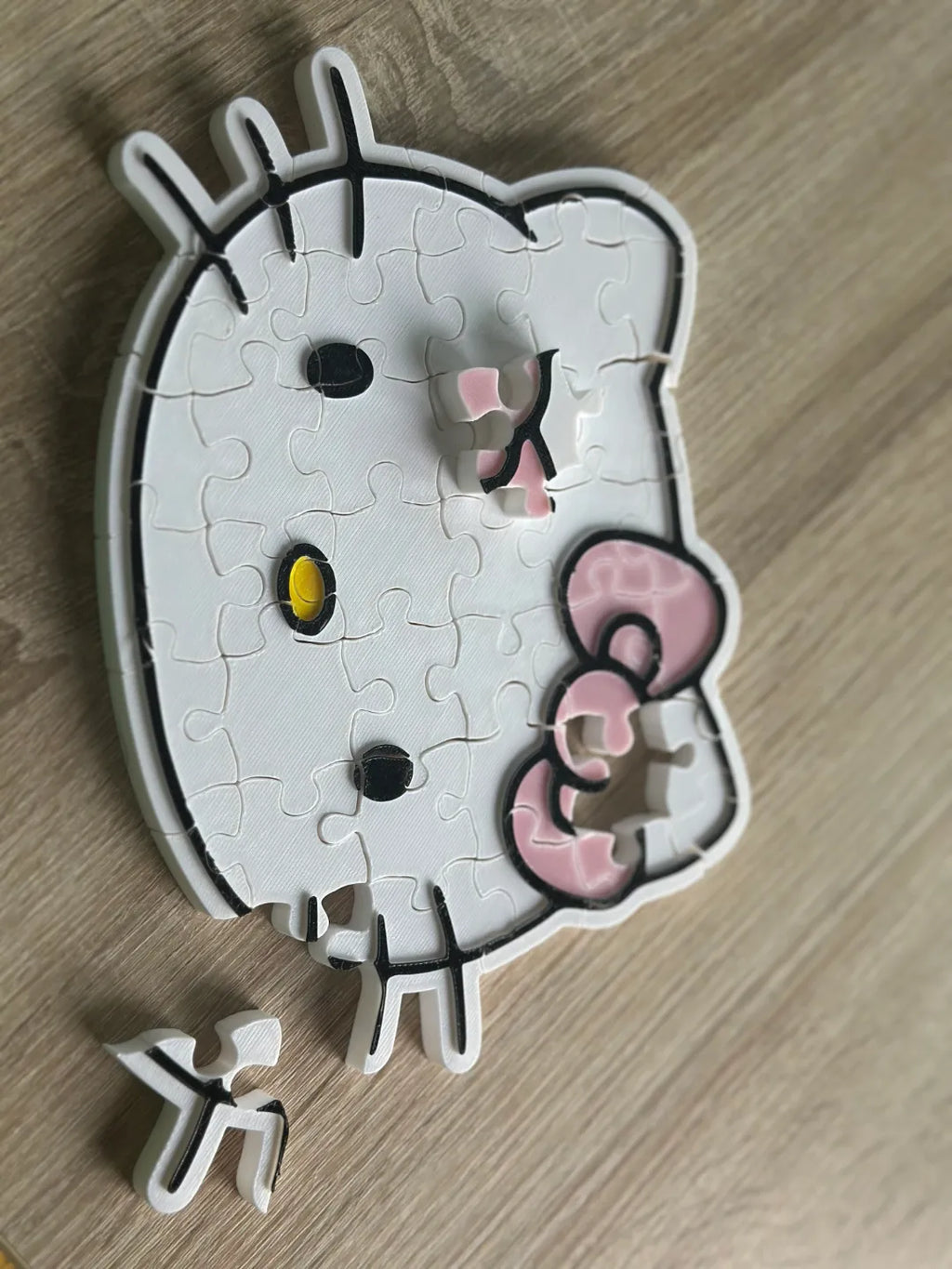 Puzzle Pisicuță Cocheta „KittyFit” 3D