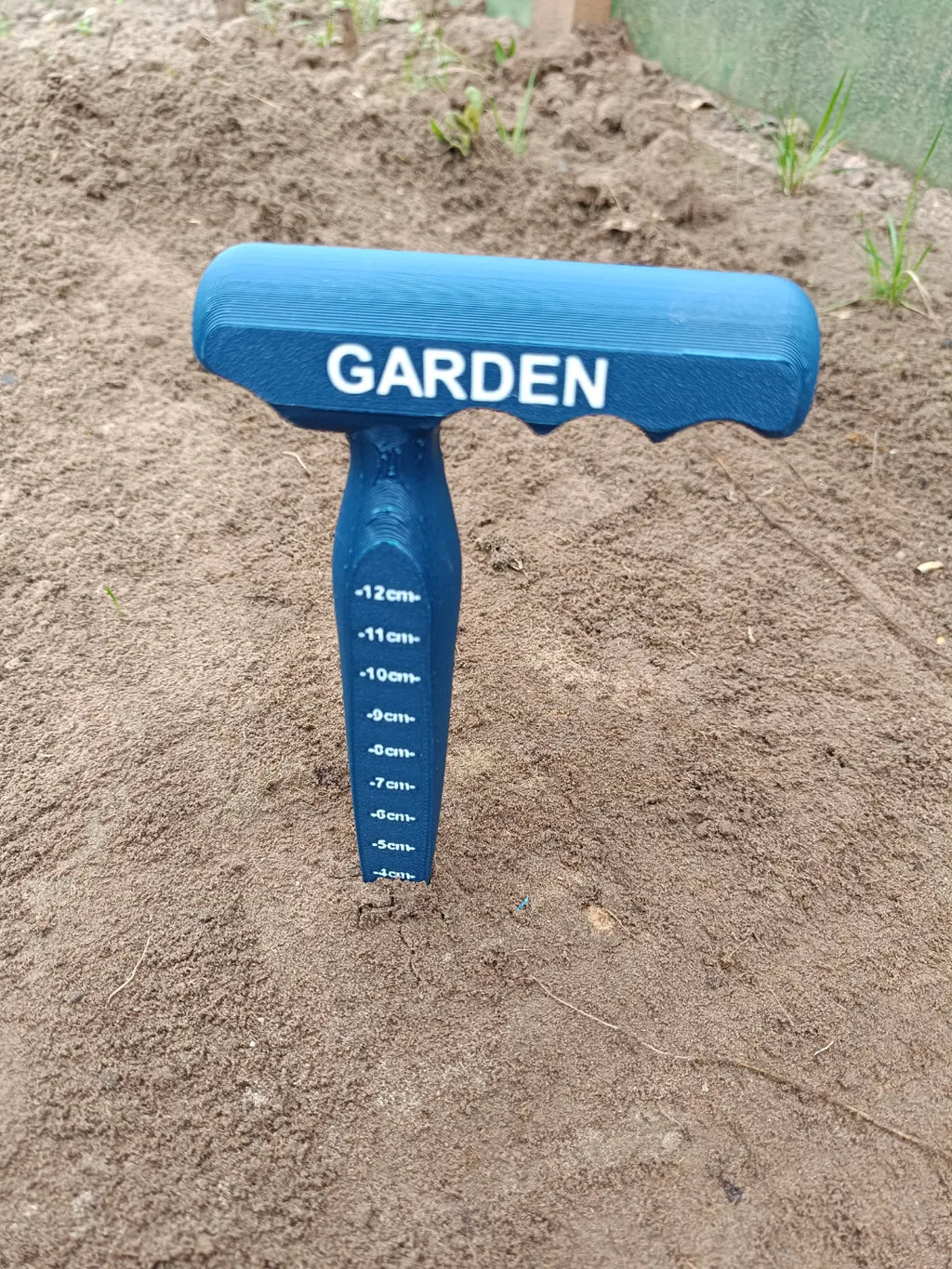 Plantator Gradat „PlantDibber” 3D