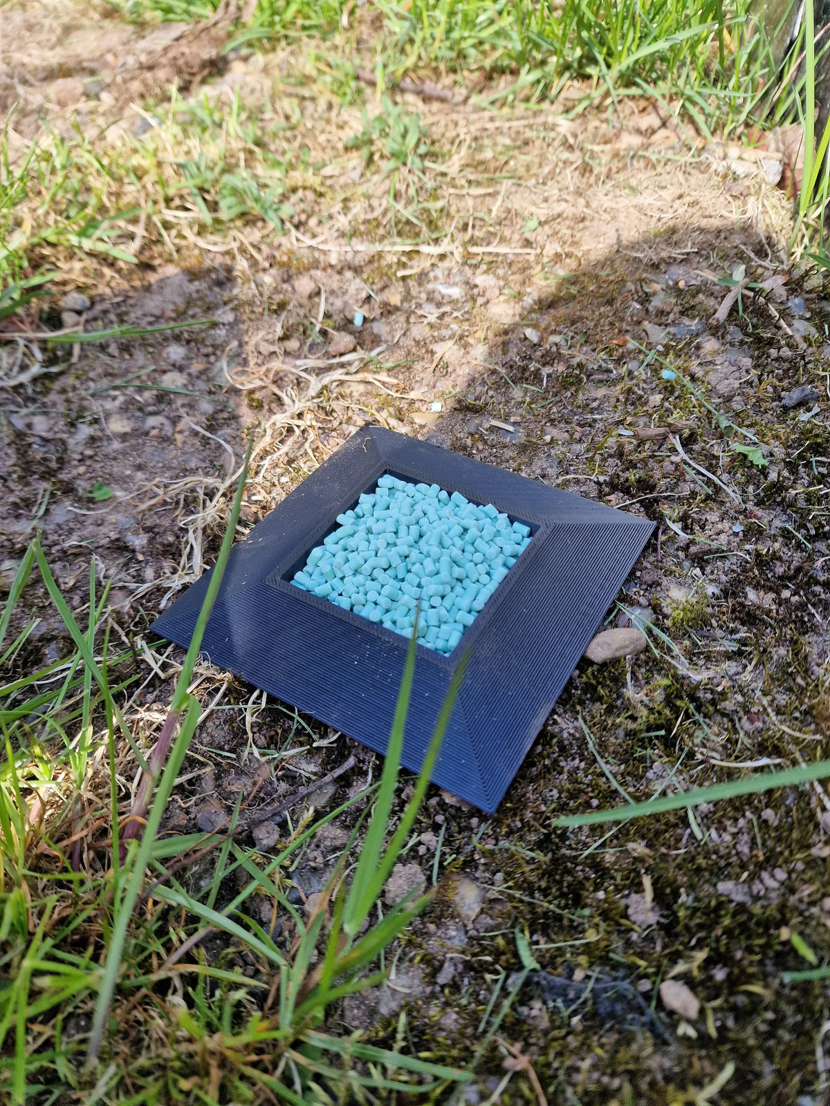 Capcană de Grădină „Slug Trap” 3D