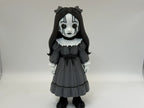 Figurină 3D Păpușă Gotică Stilizată „Gothic Doll”