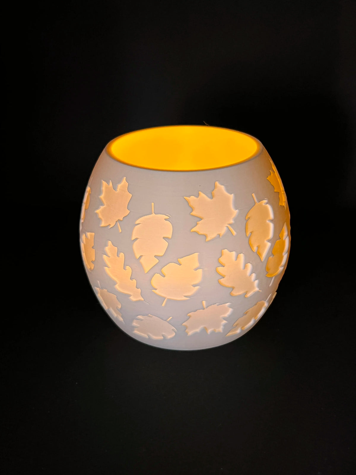 Suport Lumânare Decorativ cu Frunze Decupate „LeafGlow” 3D