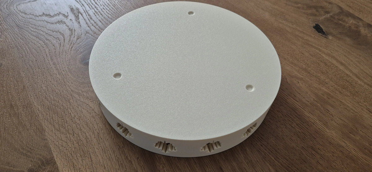 Tavă Decorativă Circulară cu Frunze Decupate „MapleRing Tray” 3D