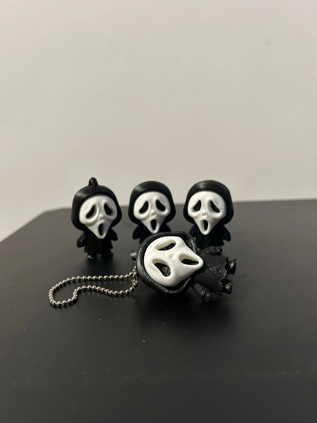 Breloc / Mini-Figurină Ghostface „SerpentPotion” / „ScreamGhost” 3D