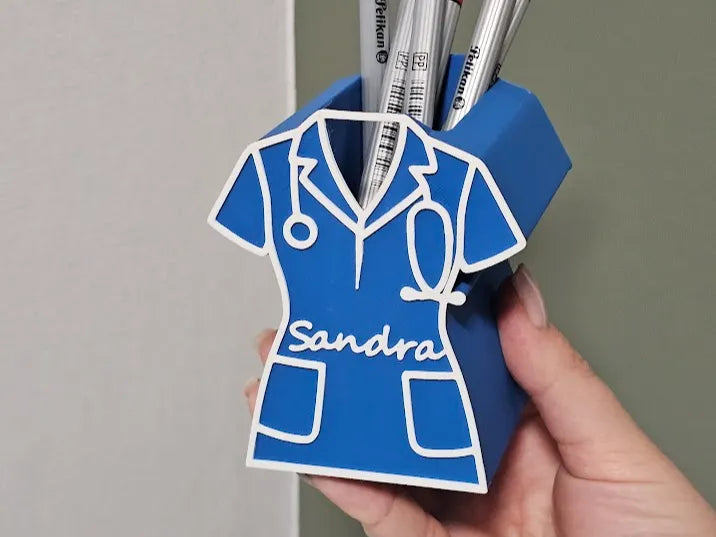 🩺 DoctorDesk 3D | Suport de Birou Personalizat pentru Medici și Asistenți