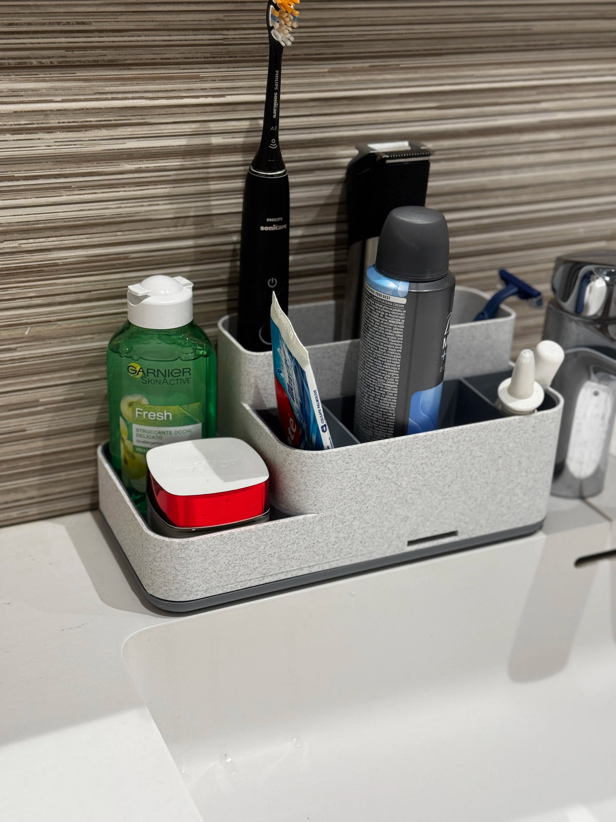 Organizator Baie „GroomCaddy” 3D