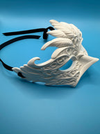 Mască Venețiană de Ochi cu Pene și Filigran „Feather Masquerade Mask” 3D