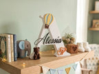 🎈 SkyInitial 3D | Literă Decorativă cu Nume, Balon și Inimioară
