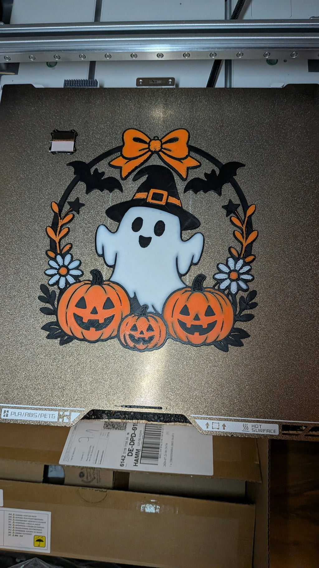Placă Decorativă de Perete Coroniță cu Fantomiță „GhostPumpkinWreath” 3D