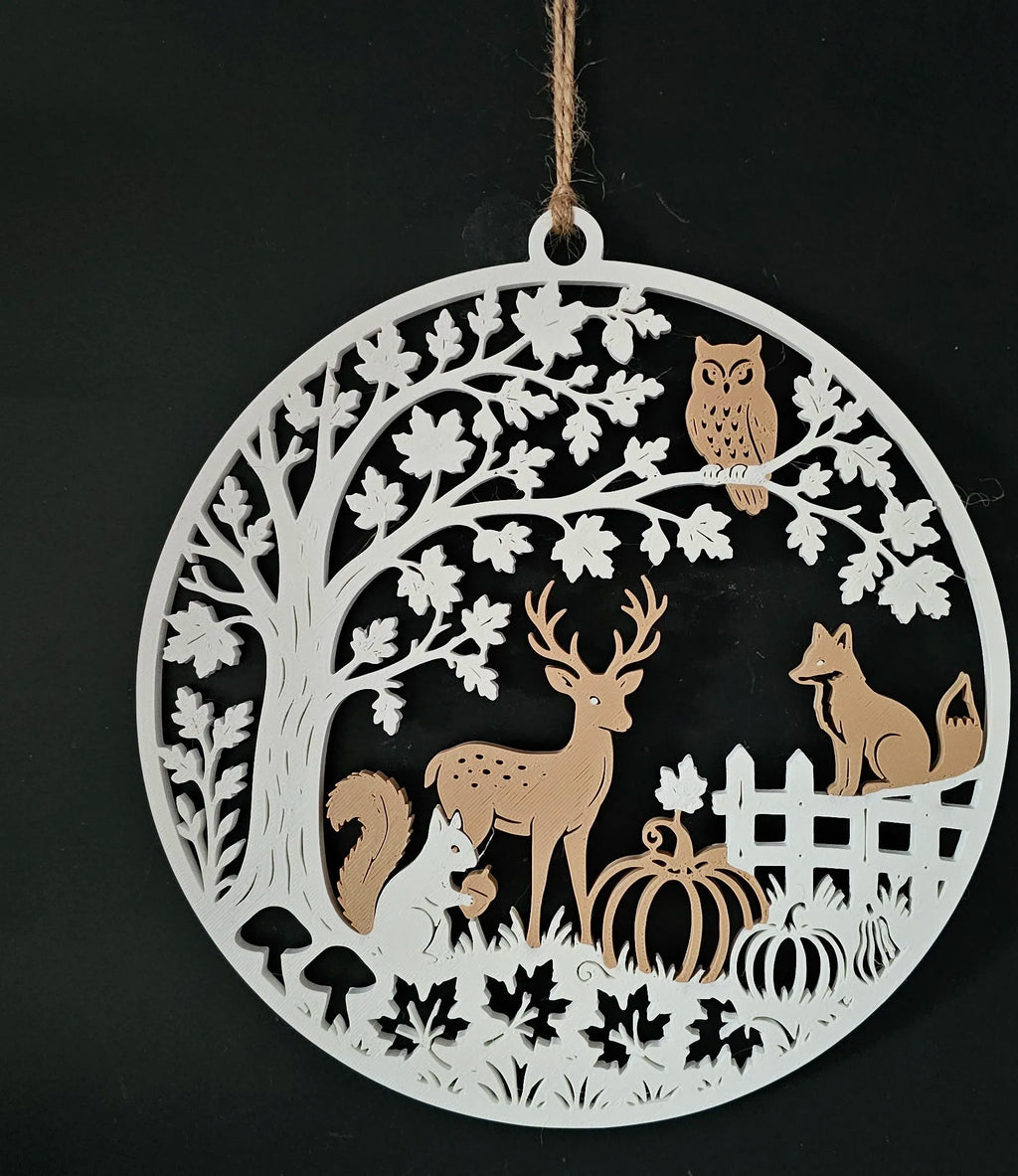 Decorațiune 3D Circulară de Toamnă cu Pădure și Animale „Autumn Forest Circle” 3D