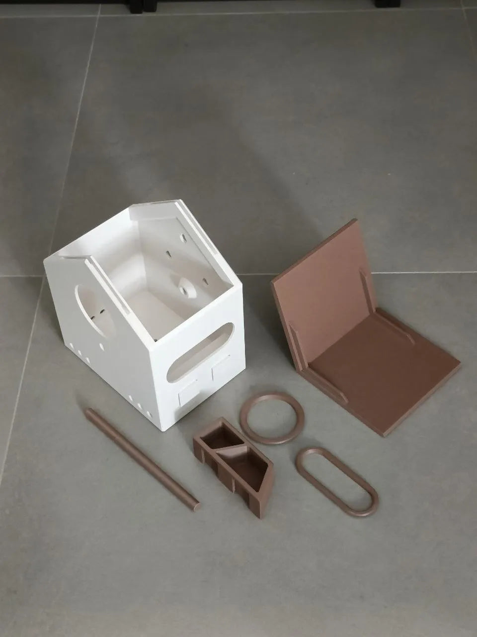 Căsuță & Hrănitoare Păsări „FeatherHome” 3D