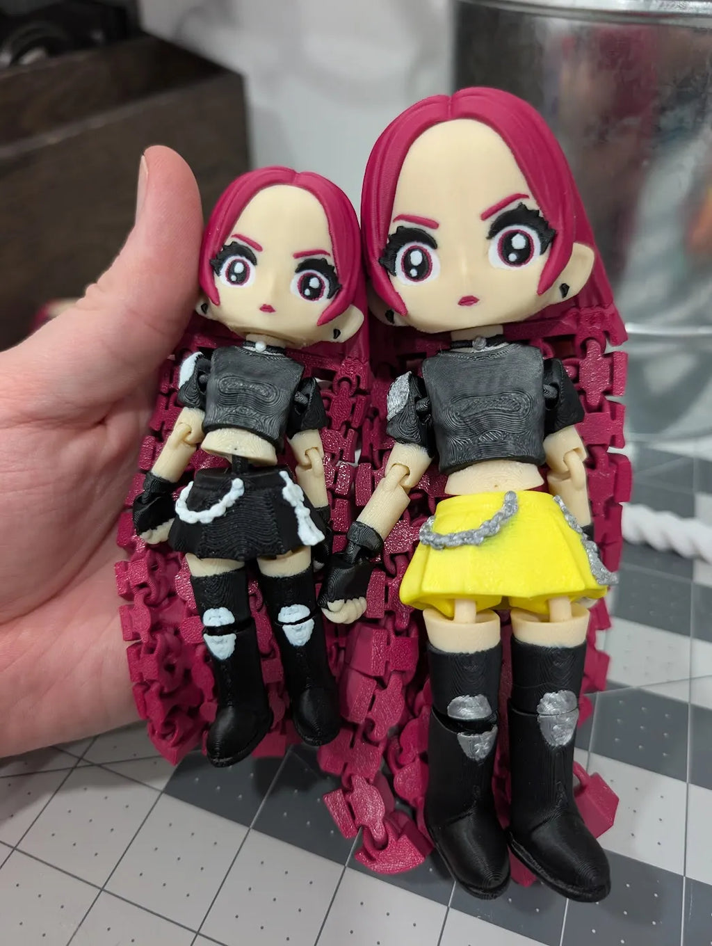 Vibe Central - K-Pop I-Doll Art