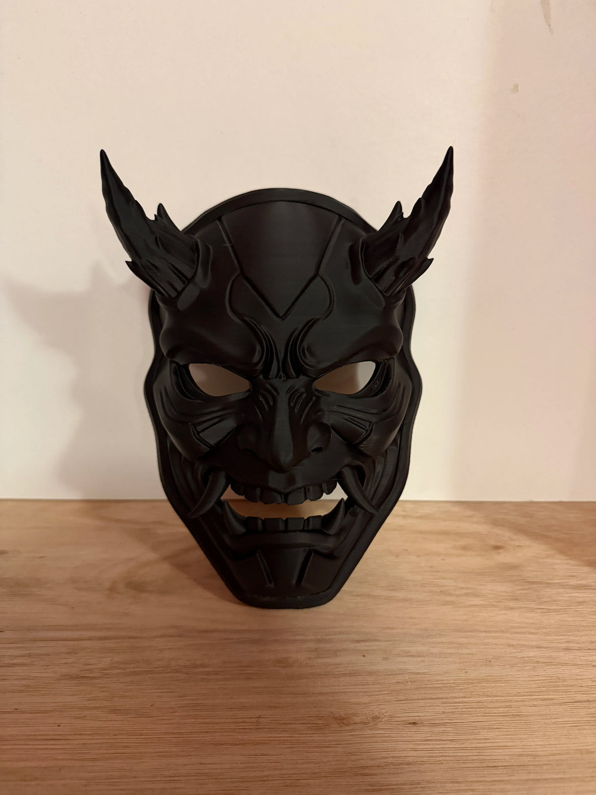 Mastră Demon Hannya / Samurai Oni cu Coarne „Stealth Oni Mask” 3D